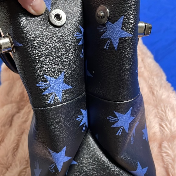 Coach Handbag - Picture 11 of 16